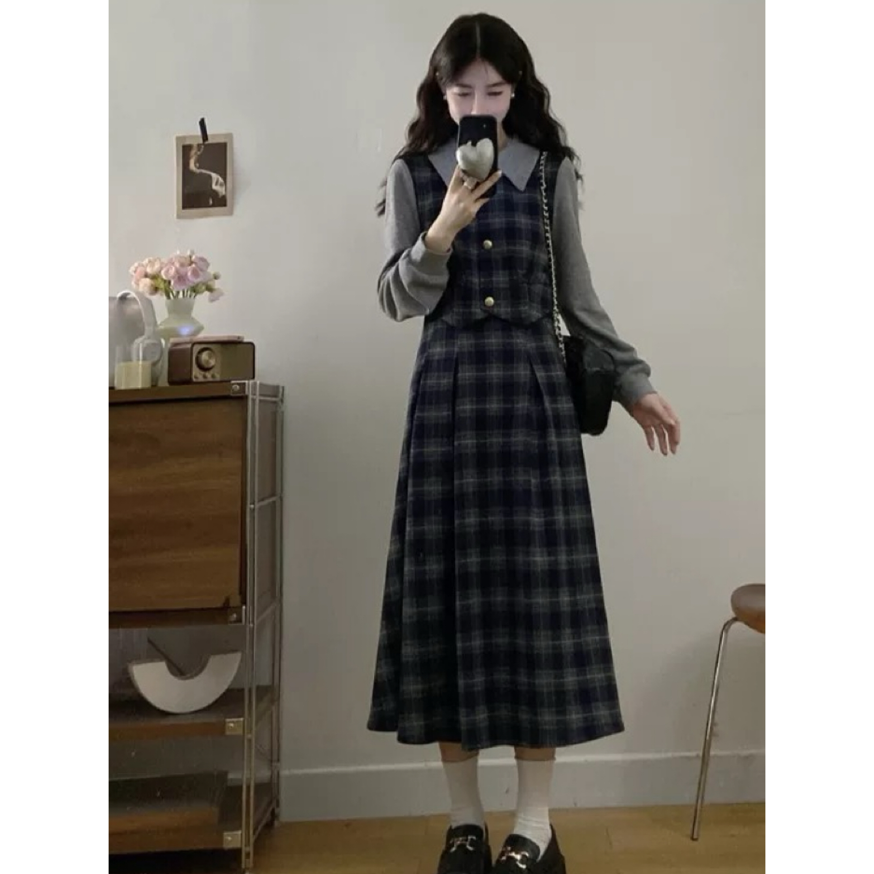 （80-200斤）新款假两件连衣裙女秋冬复古风格纹收腰polo领长裙1