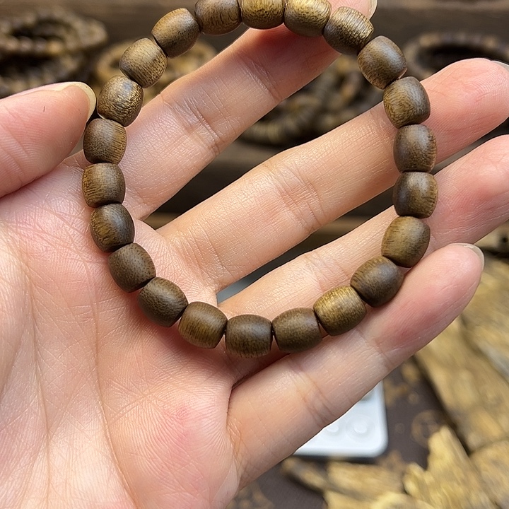 沉香沉香碎屑08鼓珠单圈7克