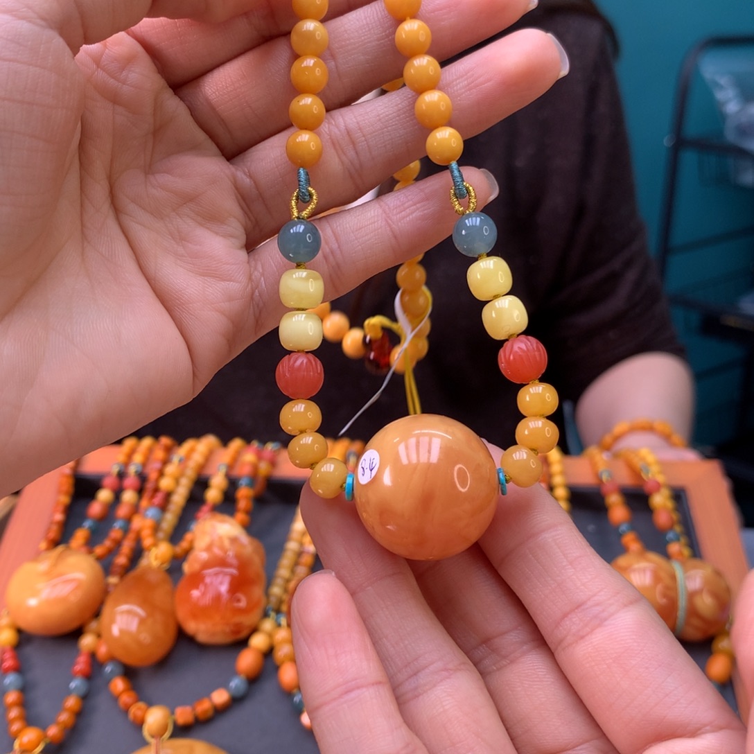 蜜蜡未镶嵌颈饰天然