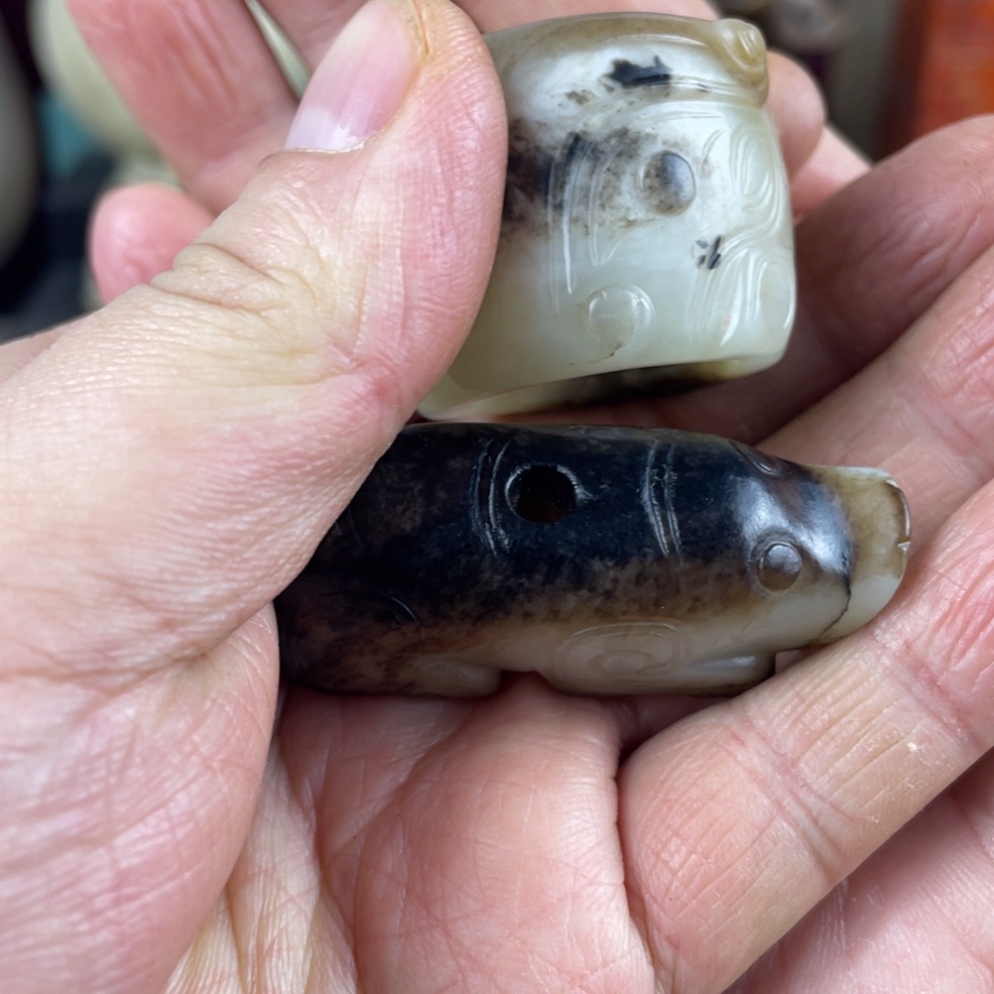 石***君和田玉（糖玉）未镶嵌挂件