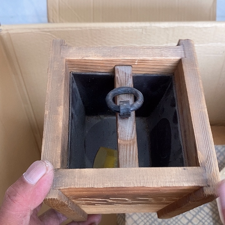 为***岩瓷器瓷器瓷器瓷器