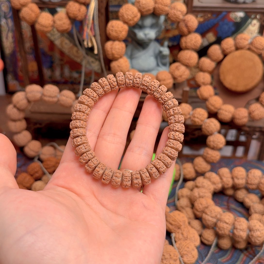 金刚菩提吊坠牛**。88aaaaa 