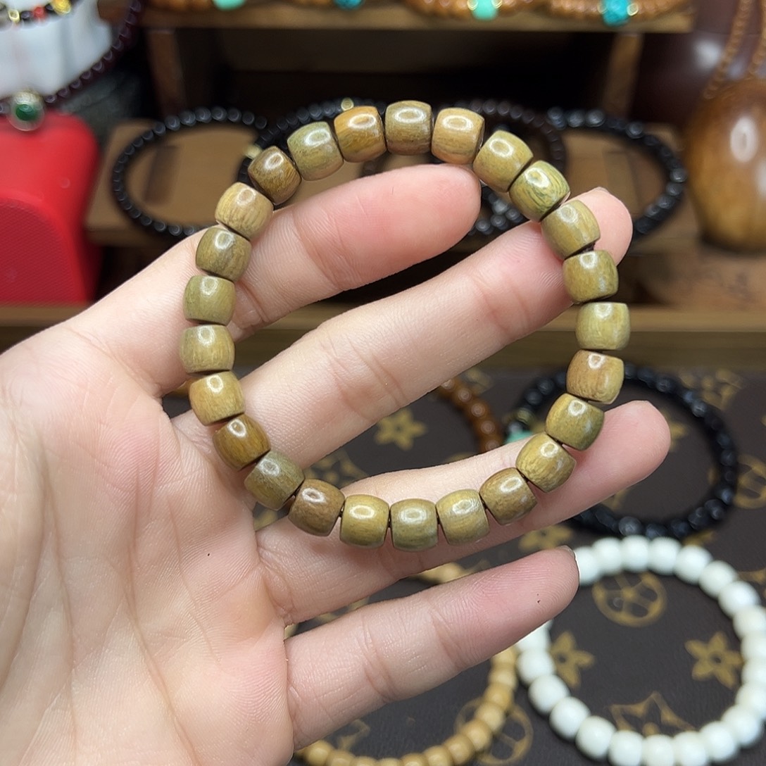 维腊木（绿檀）手串/手链
