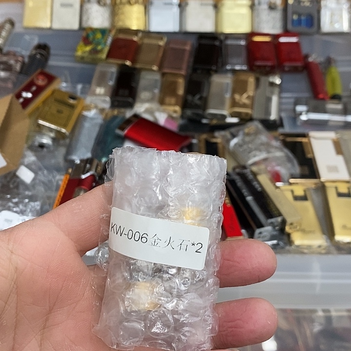 李***白明铬火机耗材打火石