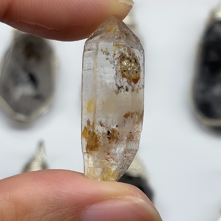 未镶嵌颈饰水晶巴基斯坦油胆闪灵钻31mm
