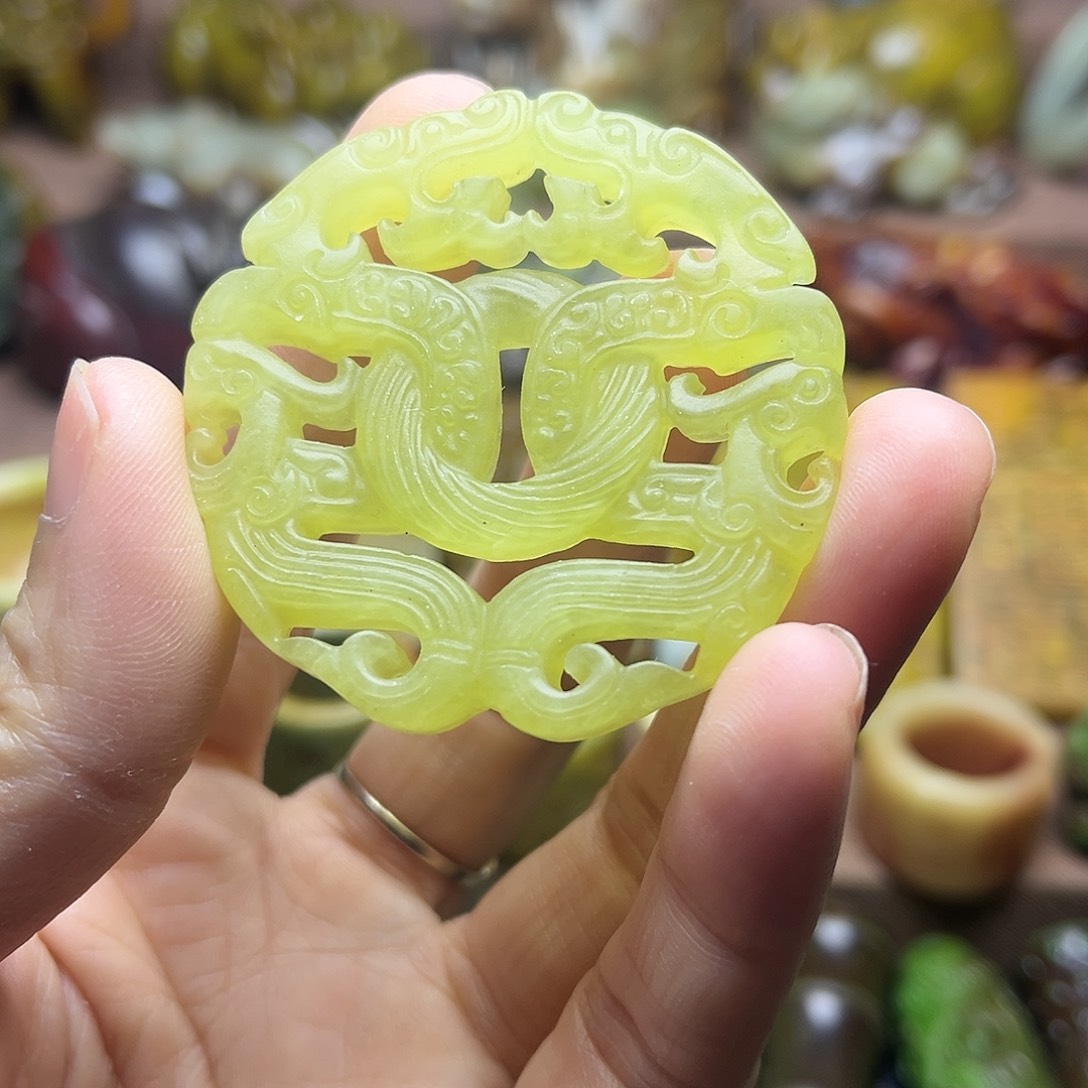 白玉菩提吊坠24。。
