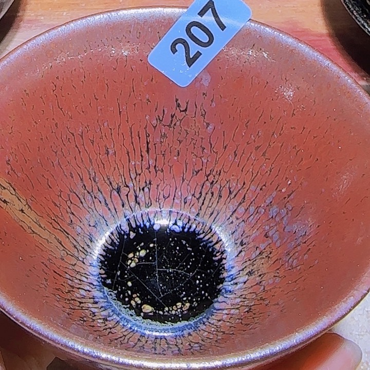 茶盏只为自己能过日子了