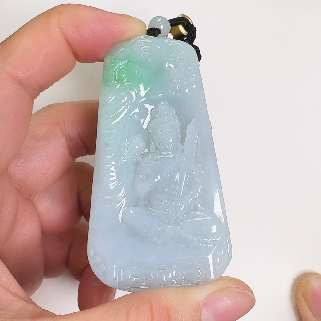 翡翠颈饰未镶嵌普贤