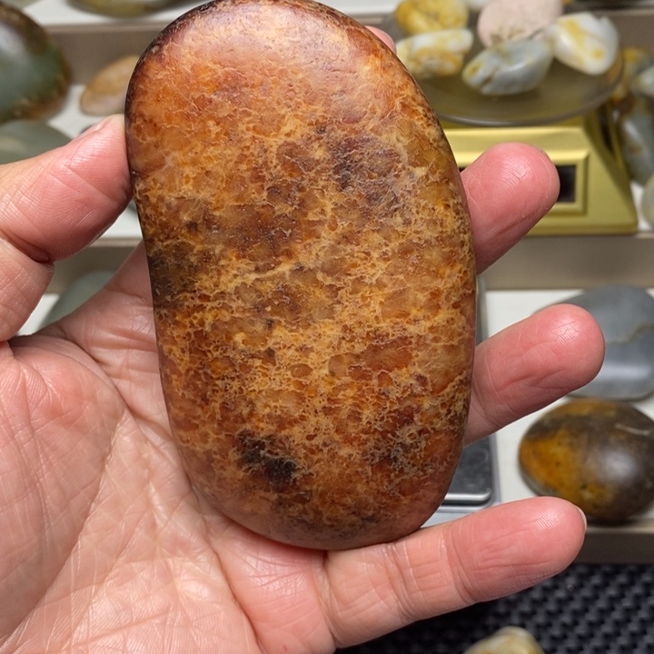 未镶嵌和田玉把件老**?