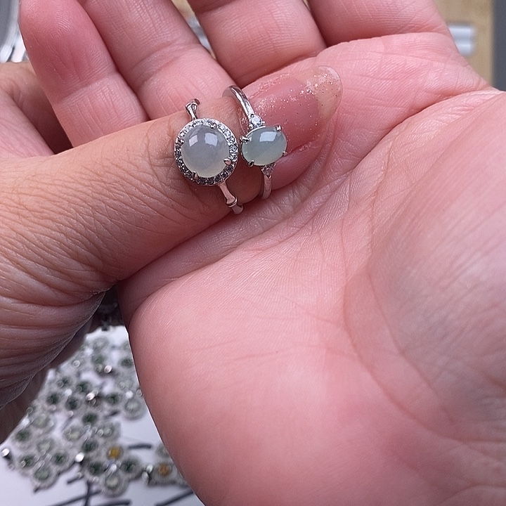 未镶嵌戒指翡翠仙****?缅甸