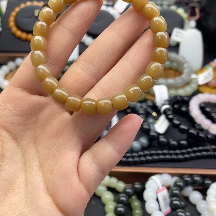 和田玉未镶嵌手串