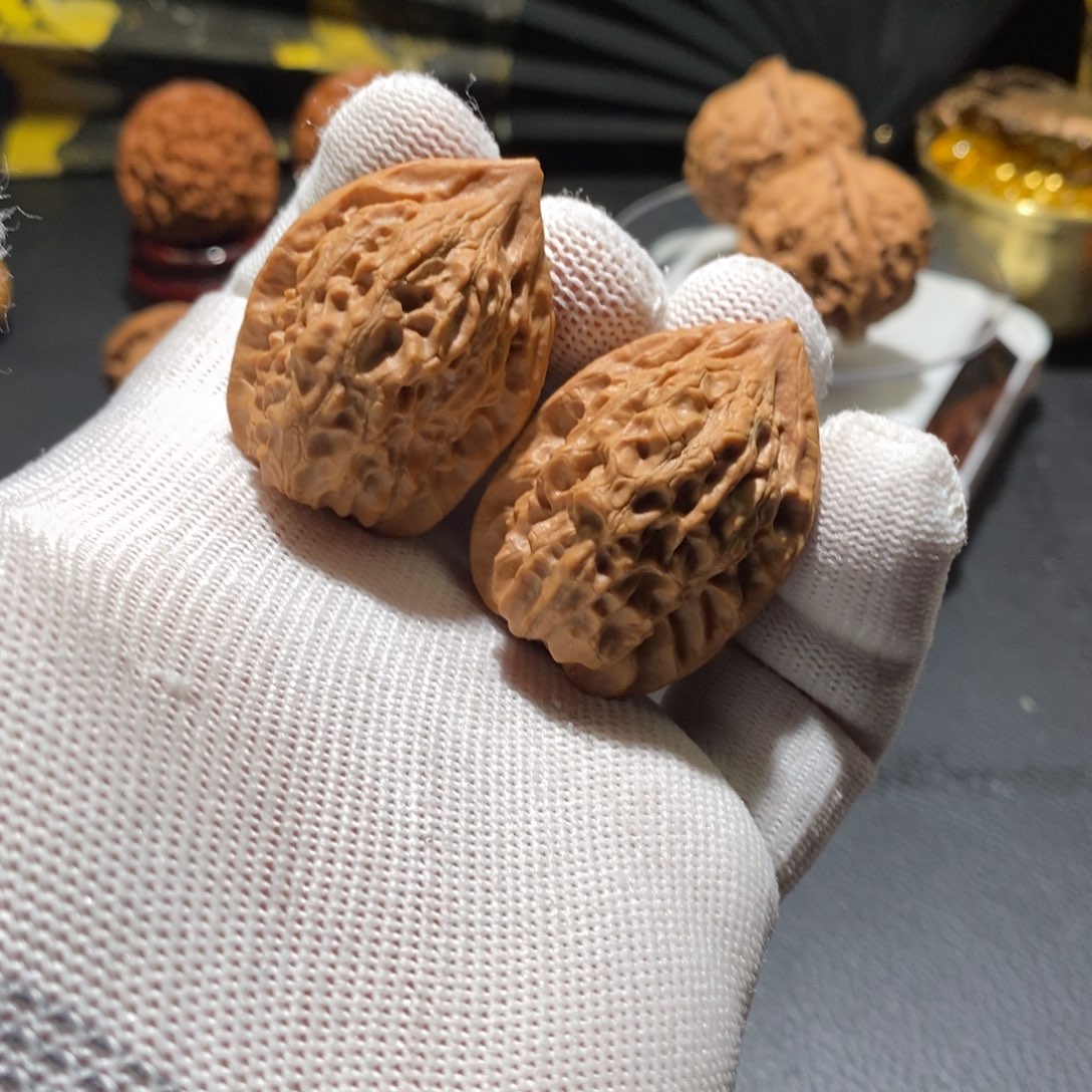 文玩核桃把件0255绣花鞋30（全）