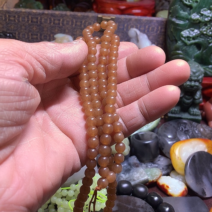 未镶嵌和田玉（糖玉）珠宝奇石