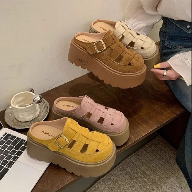 厚底增高包头拖鞋女外穿2025春夏新款超火勃肯镂空半拖
