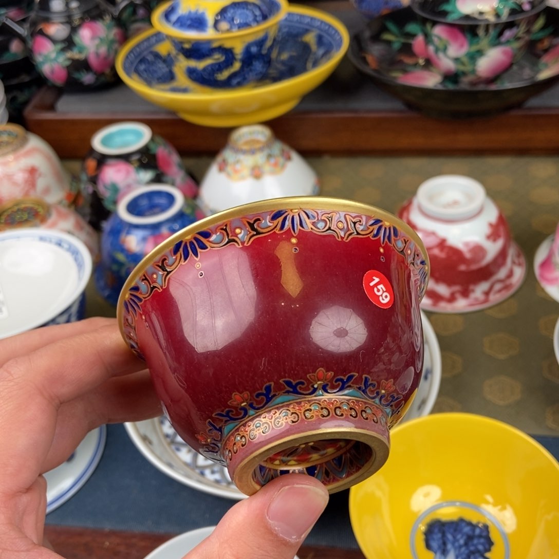 陶瓷艺术家的作品是一种