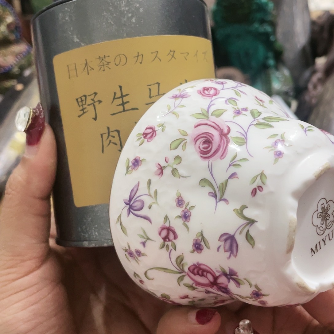 干净利落了咯哦哦呃呃