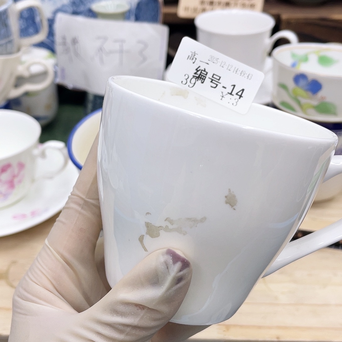 高***一鹿屋家的美丽瓷器呀