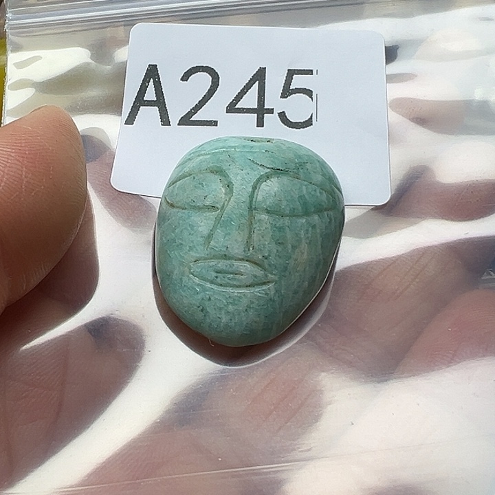 飞***朵玛瑙/玉髓未镶嵌手链