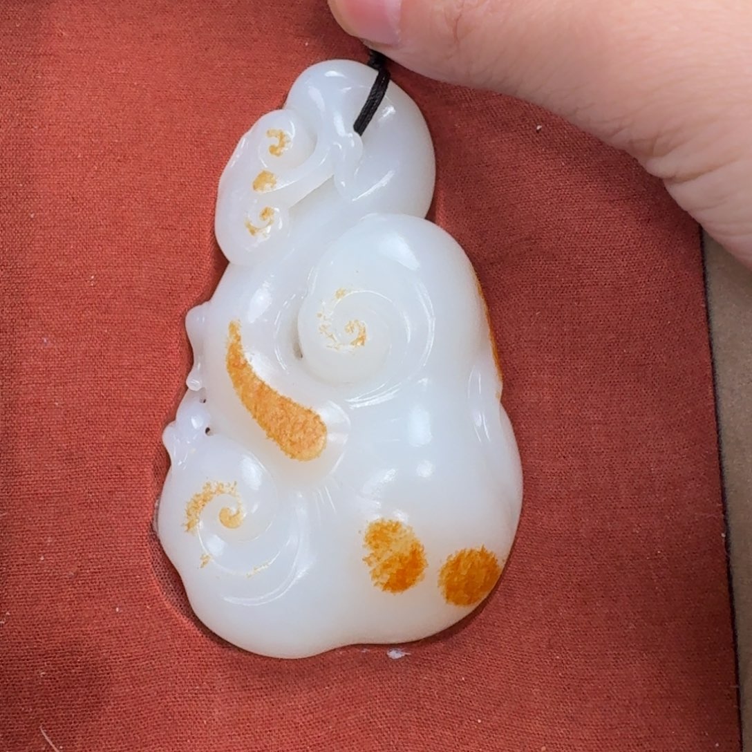未镶嵌和田玉挂件