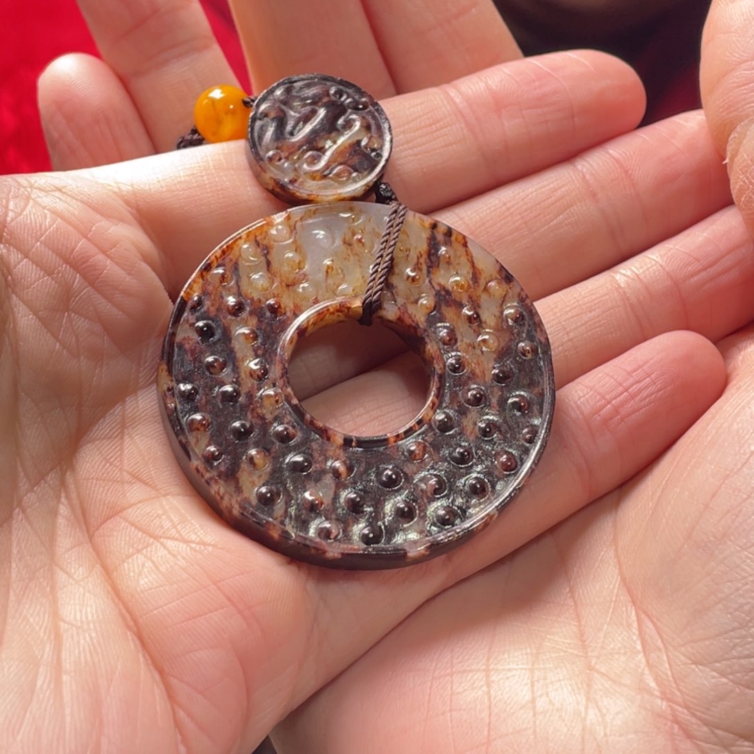 和田玉无未镶嵌知****?