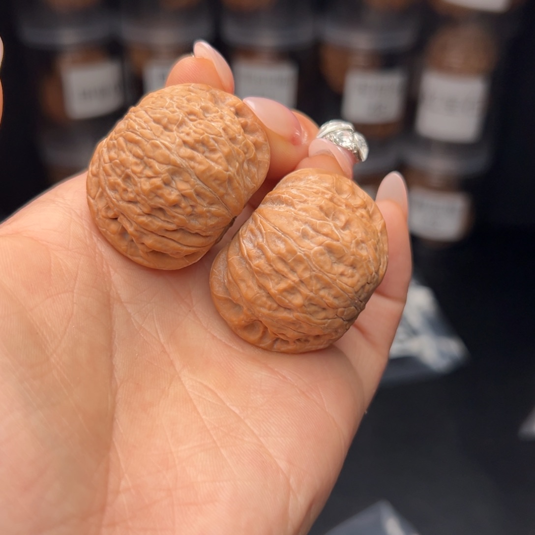 文玩核桃吊坠X**?铁锤