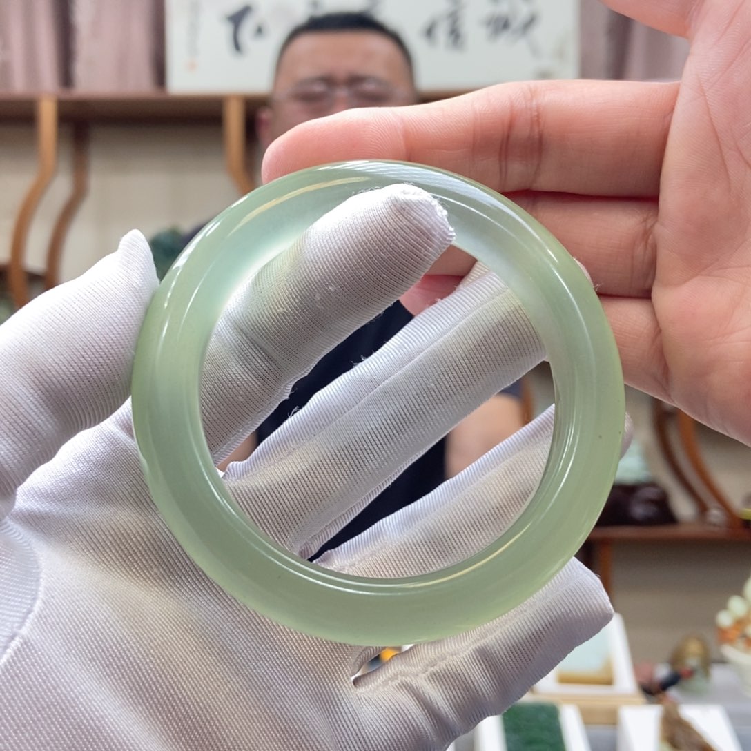 蛇纹石玉未镶嵌手镯下单自己备注圈口