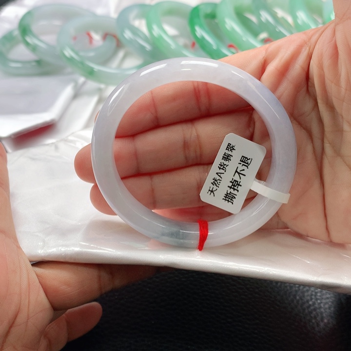 翡翠手镯未镶嵌记****喔5353535353