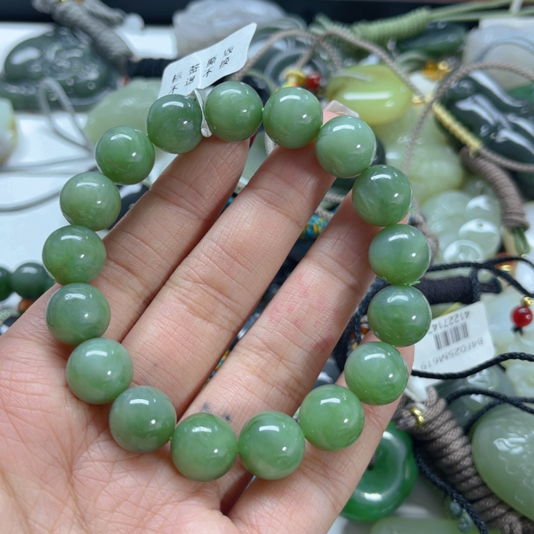 未镶嵌手链和田玉