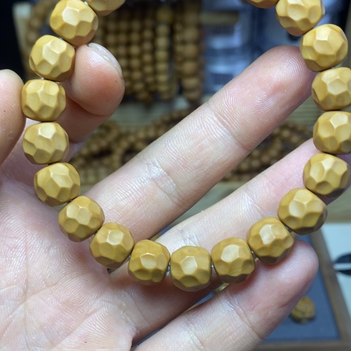 猴头核桃手串微瑕黑金无相奶酪