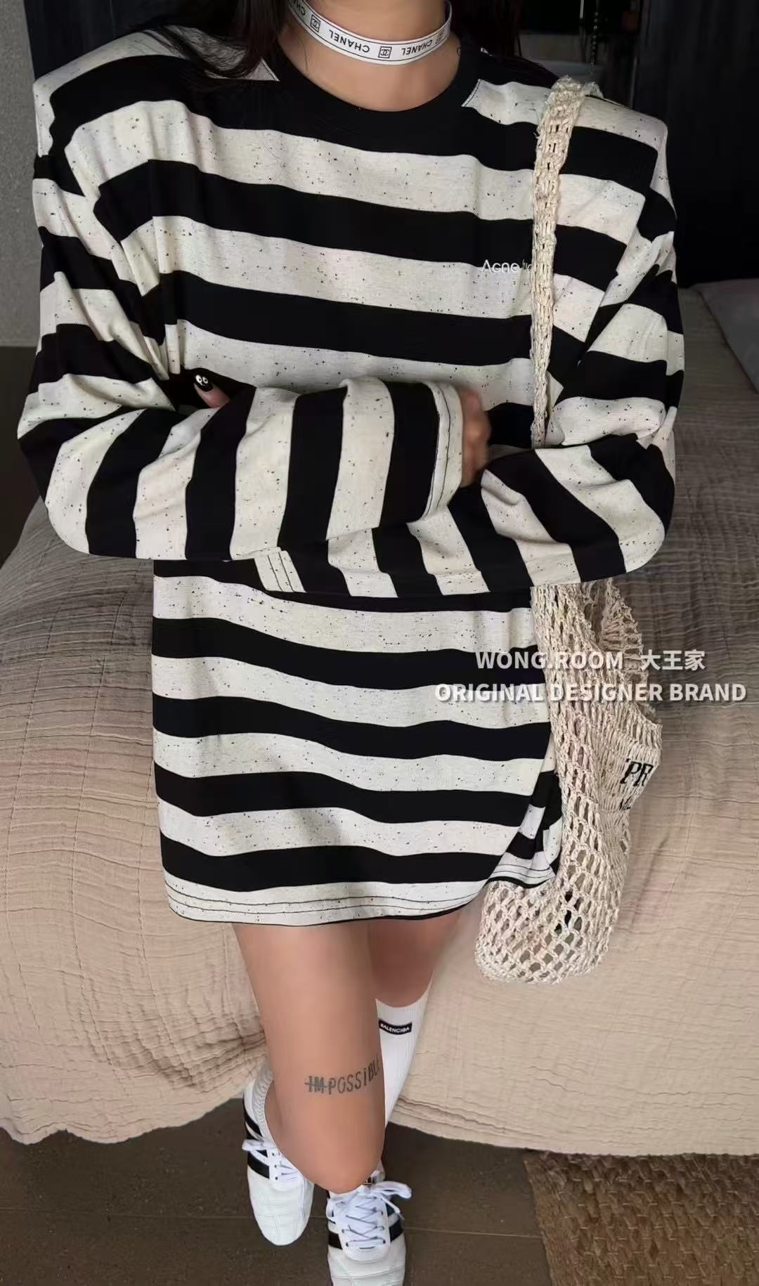 大娜小众~W长袖韩版时尚满天星条纹T恤