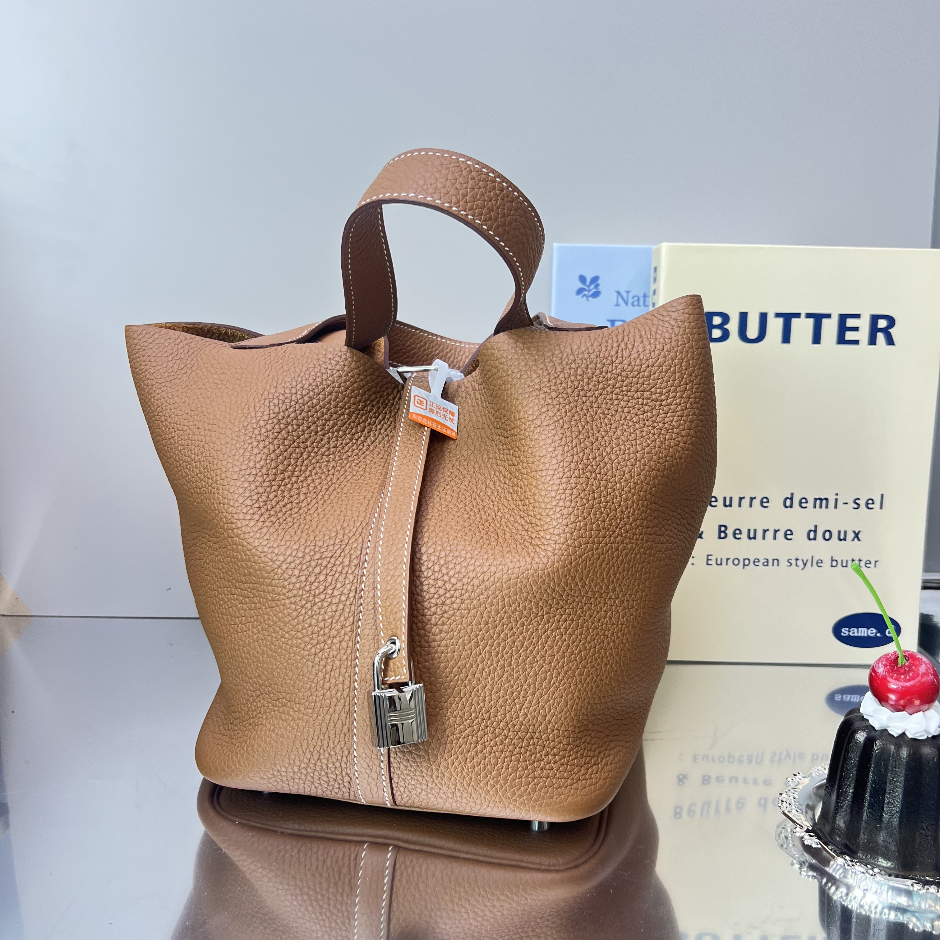 95新 Hermes/爱马仕 菜篮子22金棕银Y刻/手提包/250513JJKHQ08