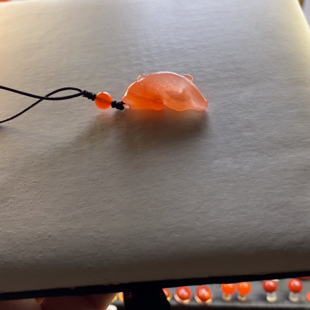 南红玛瑙珠宝奇石未镶嵌鱼手机挂件
