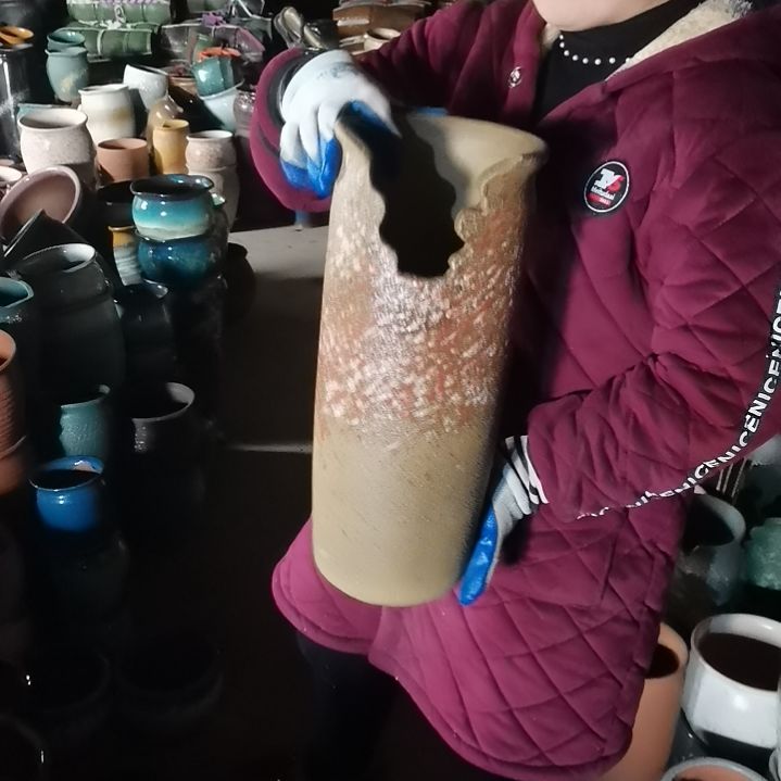 红陶口17高42瑕疵