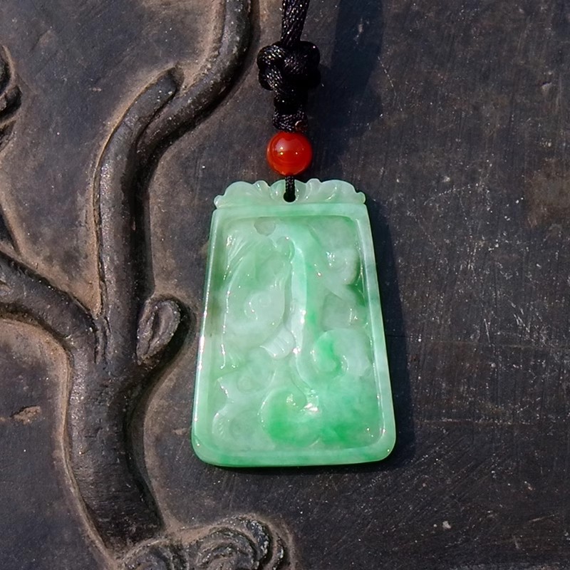 心=期4536天然A货缅甸老坑翡翠如意吊坠正阳绿冰糯种挂件手工雕刻