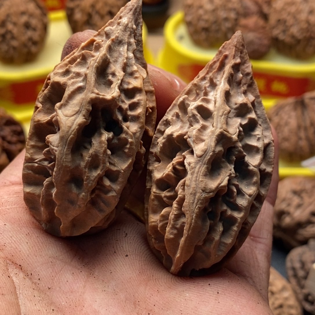 文玩核桃吊坠楸子109