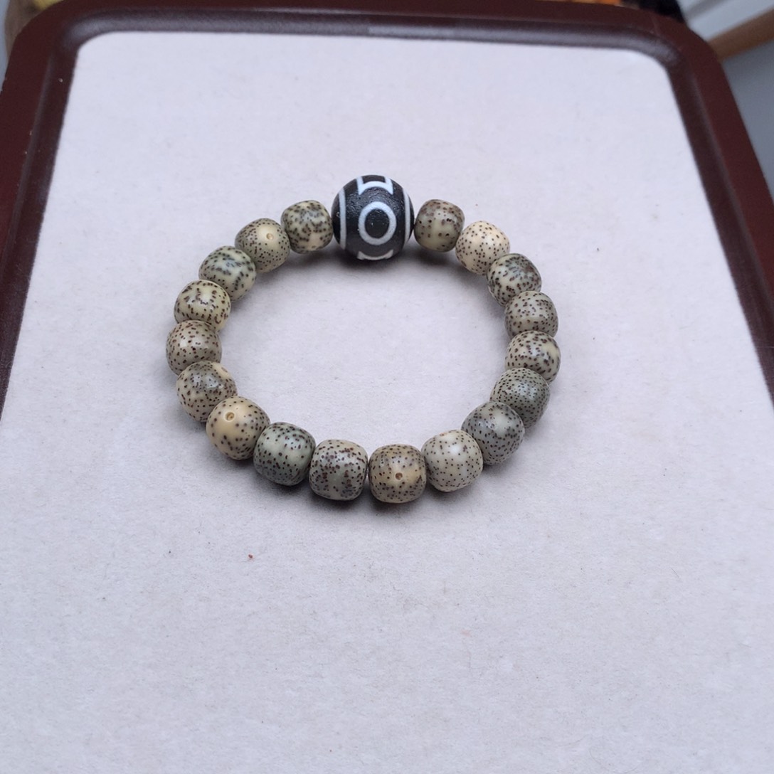 菩提吊坠未镶嵌星月菩提