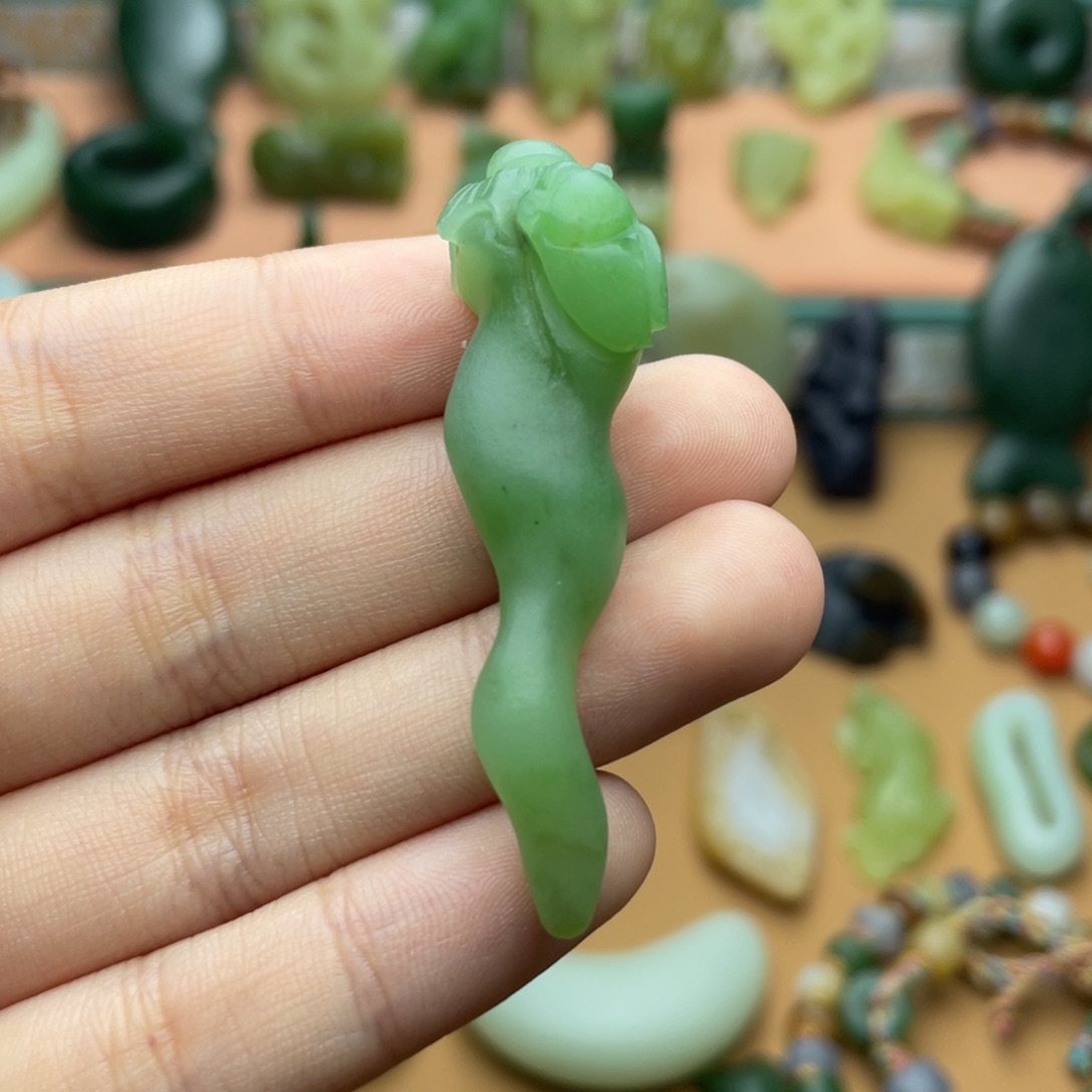 【闪购商品】和田玉未镶嵌颈饰