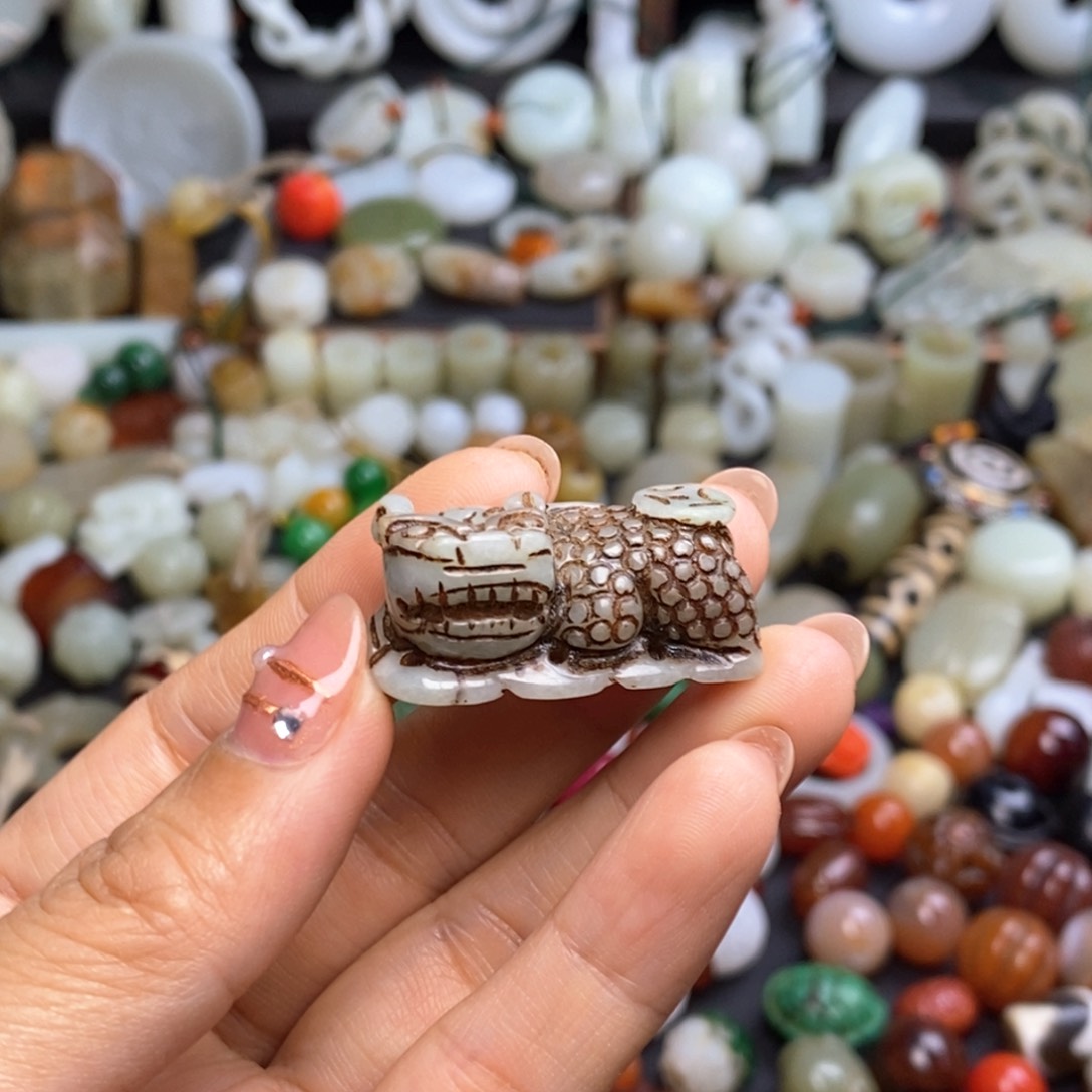 未镶嵌颈饰玛瑙/玉髓