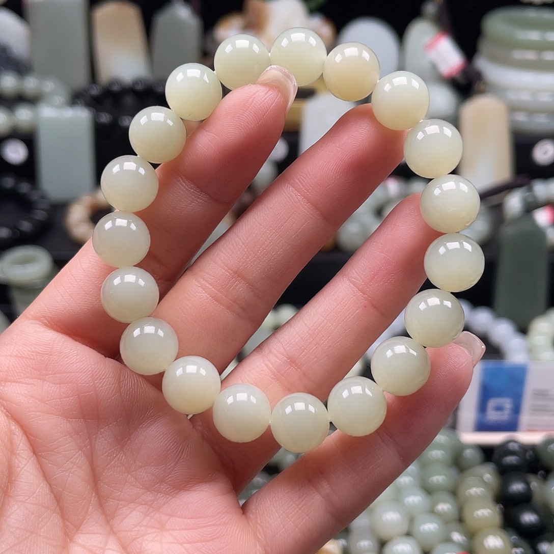 和田玉未镶嵌手链