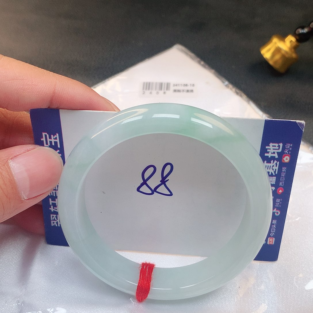 翡翠手镯未镶嵌88号