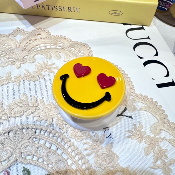 宁宁家韩国磁吸笑脸手机支架