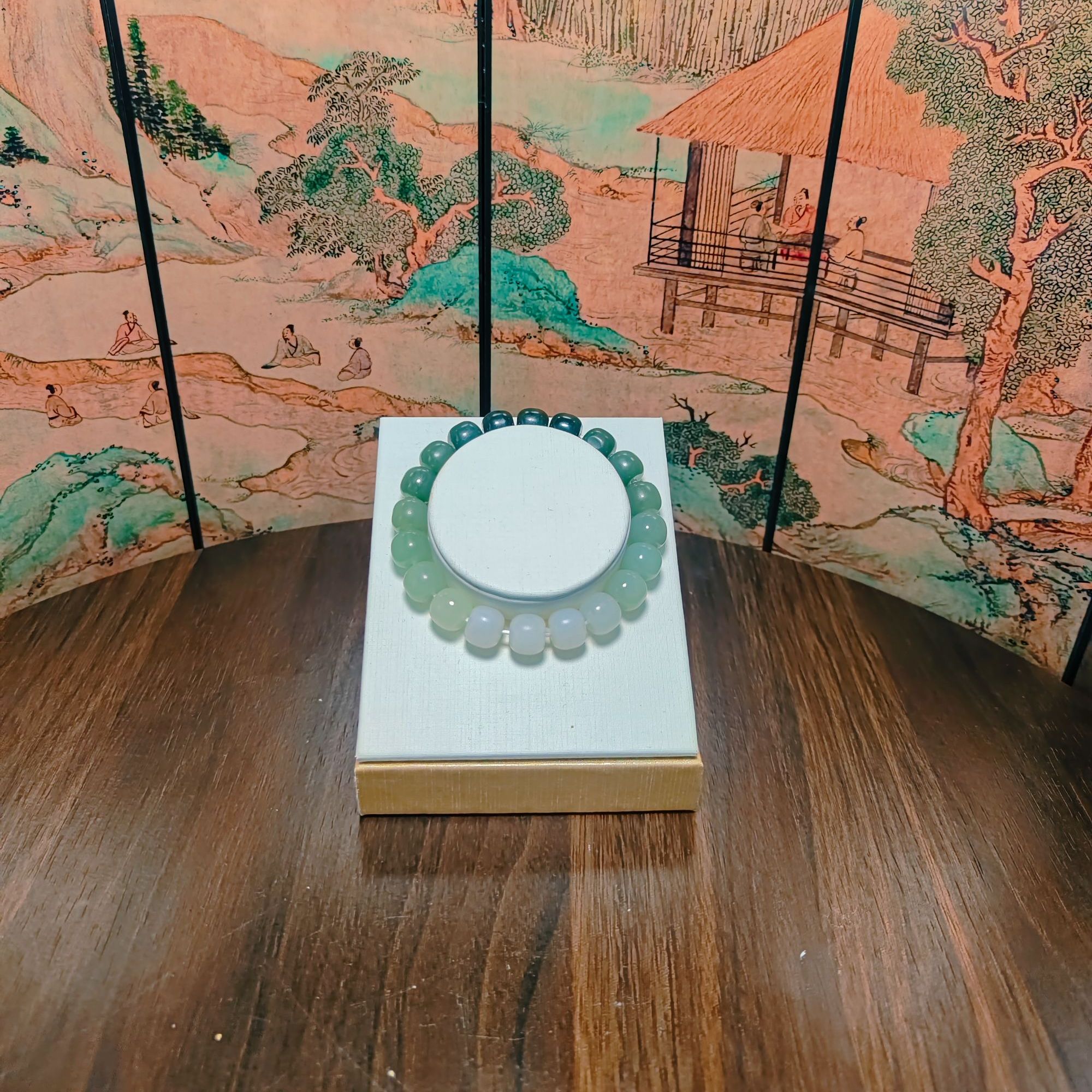 V和田玉渐变桶珠手串2198