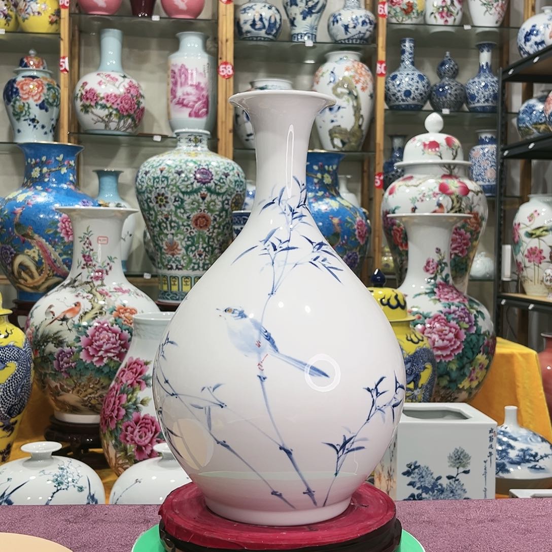 摆件吳*景德镇陶瓷