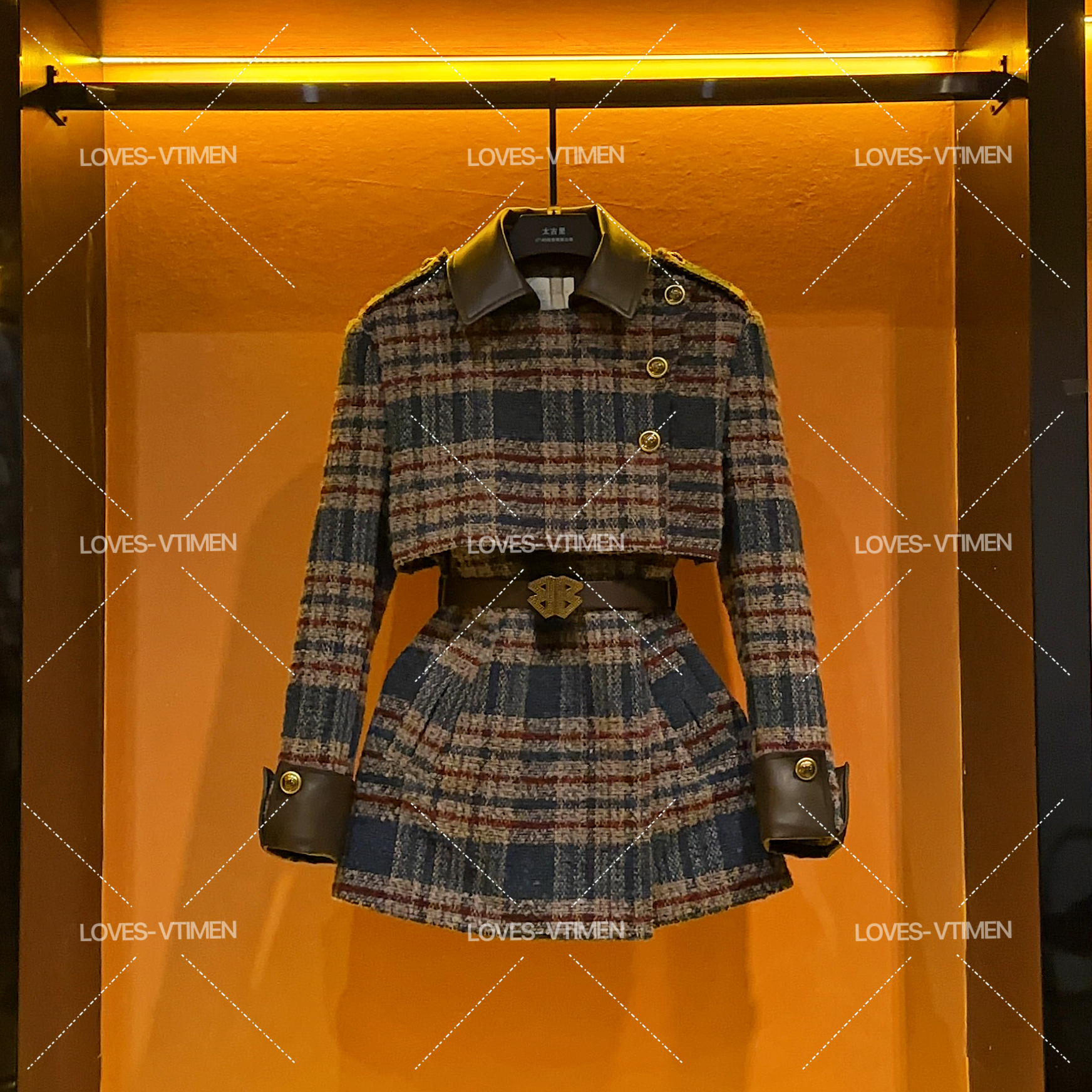 【小鬼专属】羽绒白鸭绒时尚轻奢高级感显瘦收腰羽绒服LOVES-A1428