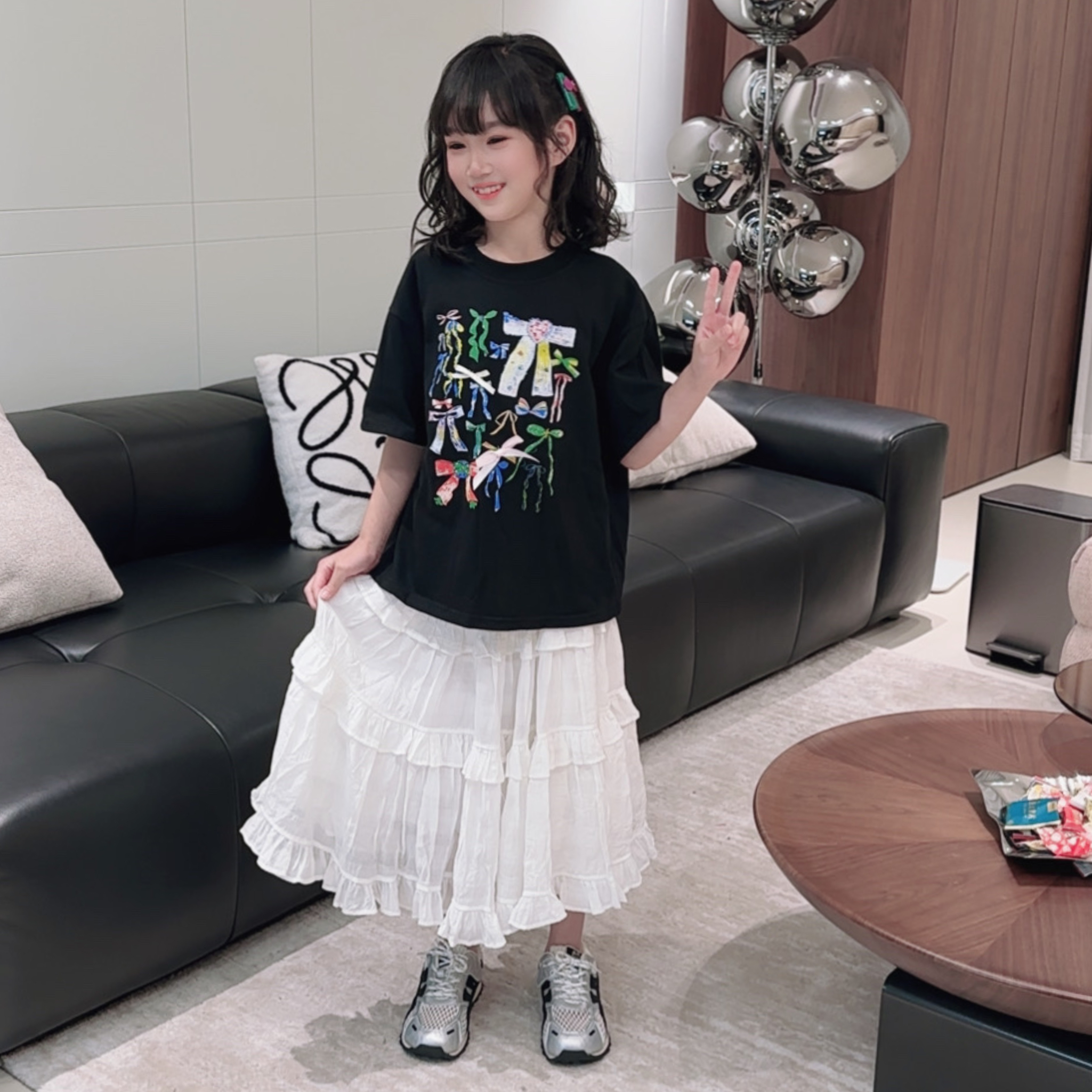 潮牌女童童装春款2025新款黑色蝴蝶结短袖T白色花边夏季长裙套装