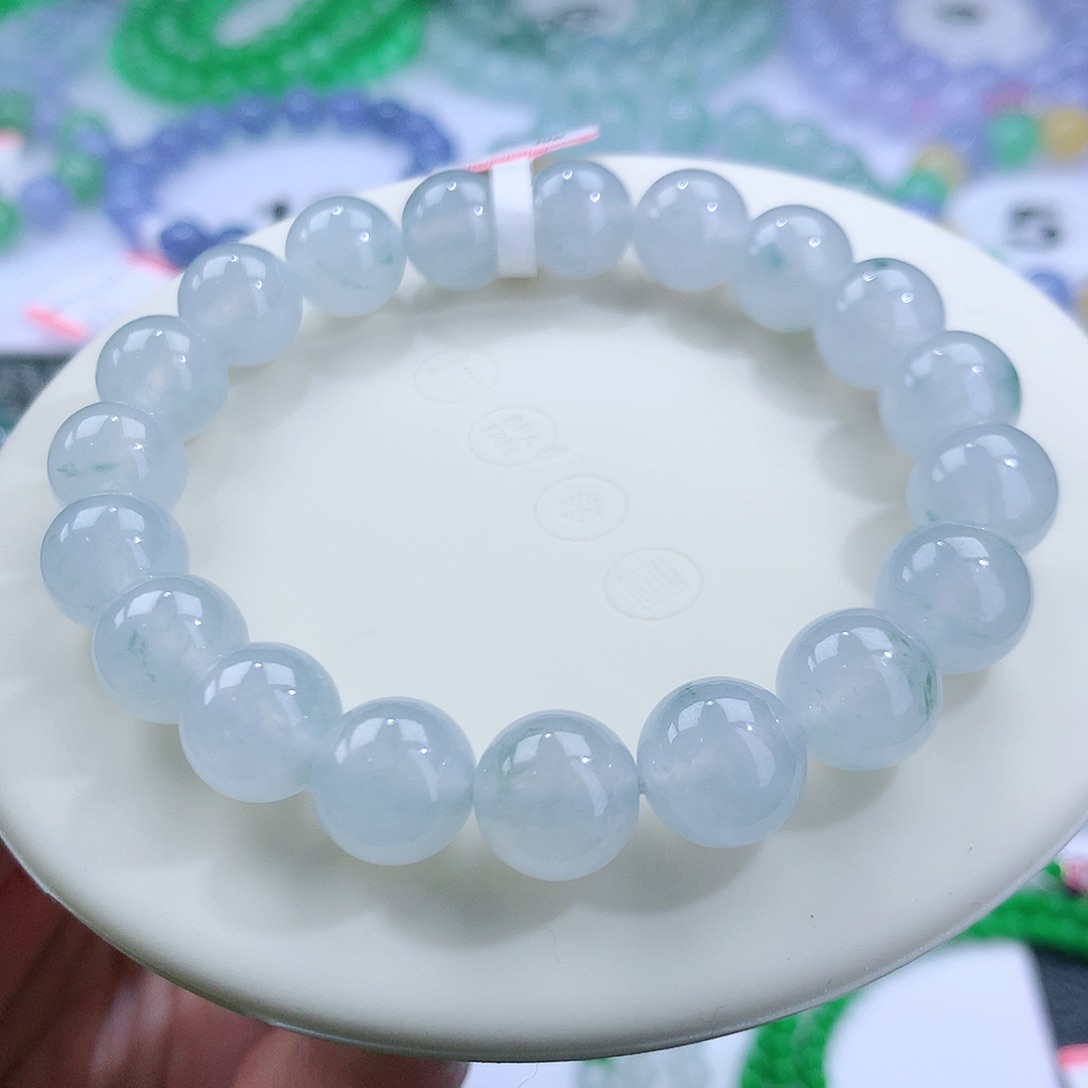 翡翠手串未镶嵌卡10