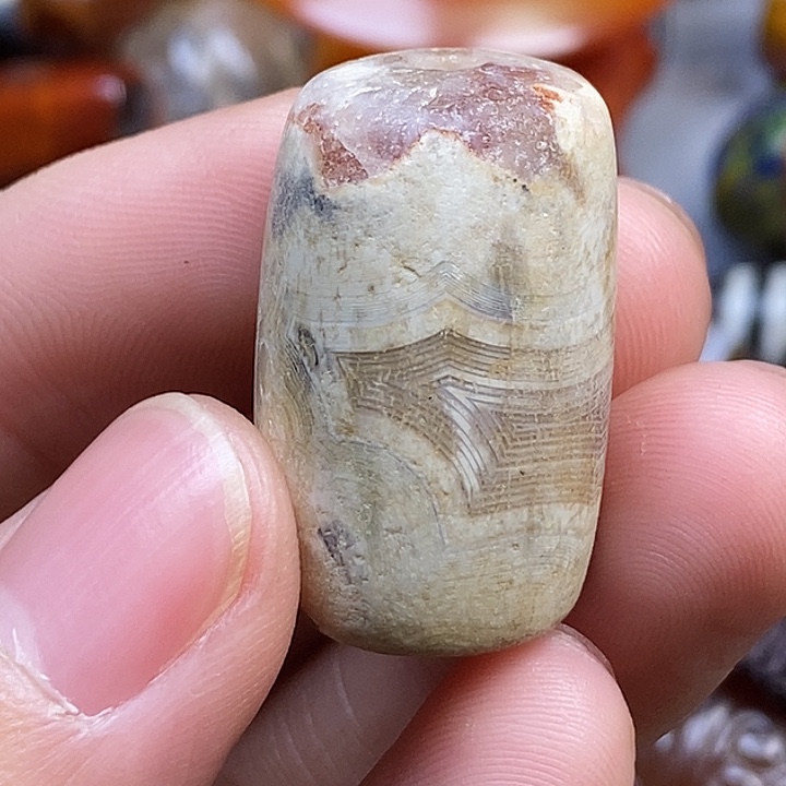 未镶嵌颈饰玛瑙/玉髓婷**9