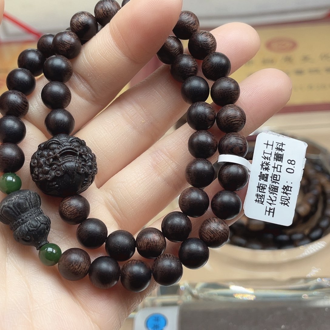 沉香手串越南富森红土玉化瘤疤
