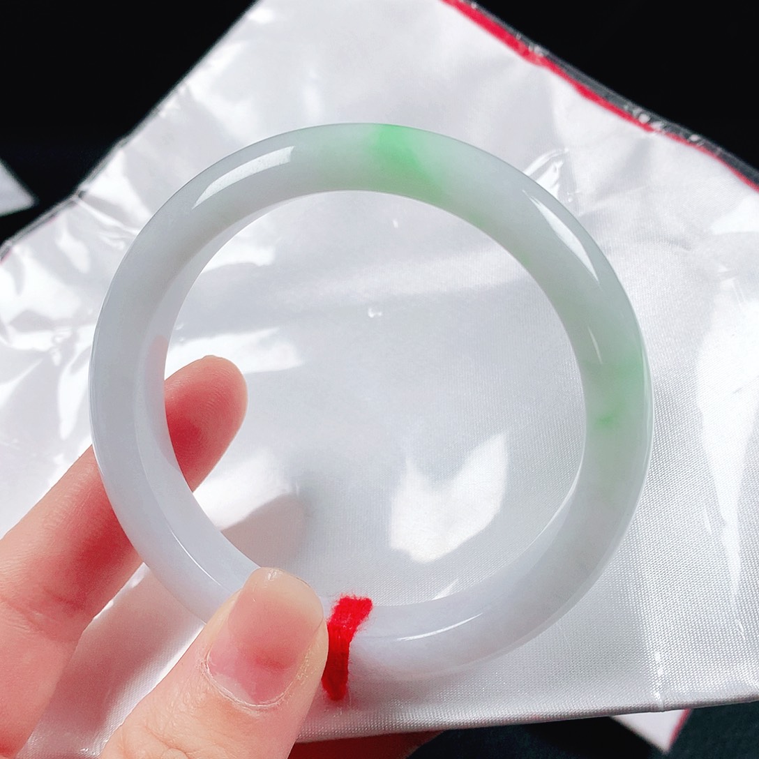 翡翠手镯未镶嵌57圈2296