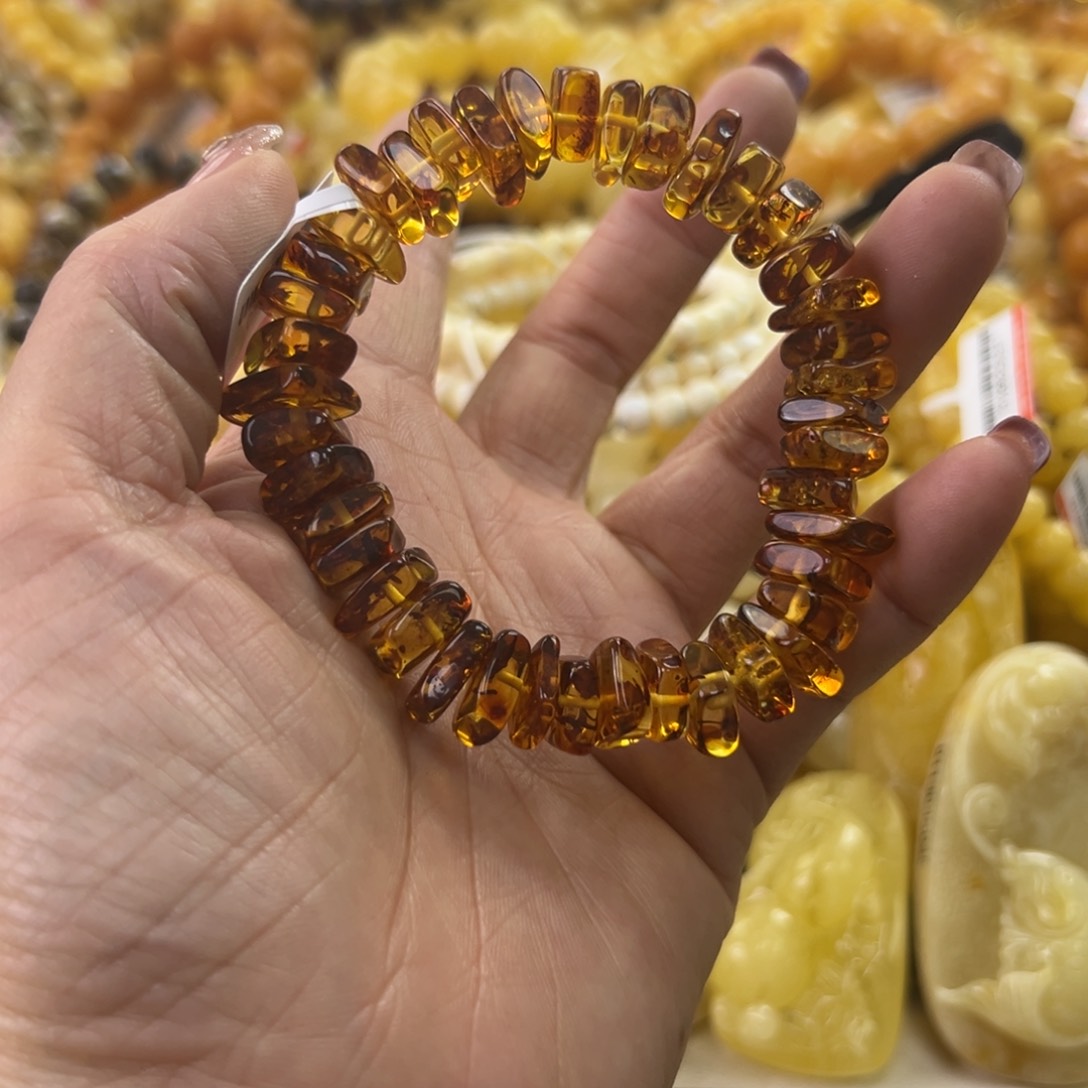 琥珀珠宝奇石未镶嵌